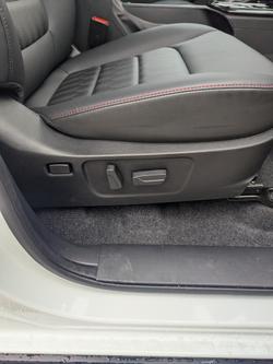 2026 Isuzu D-MAX X-TERRAIN MY25.5 4X4 Dual Range Mineral White