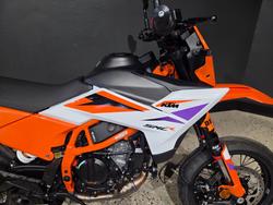 2026 Ktm 390 SMC R ORANGE