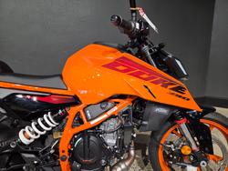 2025 Ktm 390 DUKE ORANGE