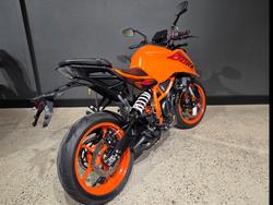 2025 Ktm 390 DUKE ORANGE