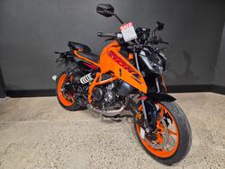 2025 Ktm 390 DUKE ORANGE