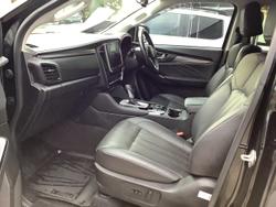 2022 Isuzu MU-X LS-T