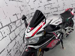 2016 Aprilia RSV4 RF RSV4 Grey