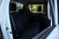 2015 Toyota Hilux SR