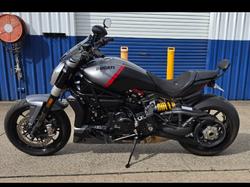 2021 Ducati XDIAVEL V4 BLACK