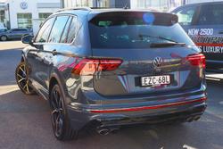 2022 Volkswagen Tiguan R