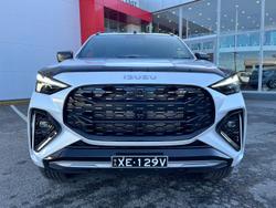 2025 Isuzu MU-X X-TERRAIN
