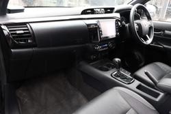 2021 Toyota Hilux Rogue