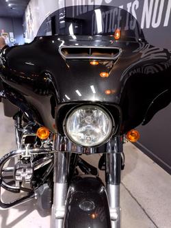 2018 Harley-Davidson Street Glide 107 (FLHX) Touring Grey