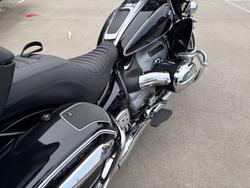 2022 BMW Motorrad R18 TRANSCONTINENTAL DELUXE Black
