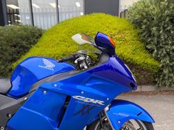 2005 Honda CBR1100XX (SUPER BLACKBIRD) Blue