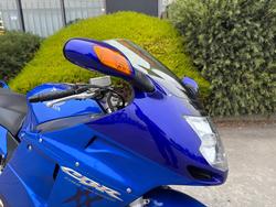 2005 Honda CBR1100XX (SUPER BLACKBIRD) Blue