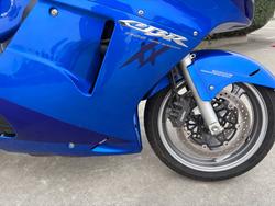 2005 Honda CBR1100XX (SUPER BLACKBIRD) Blue