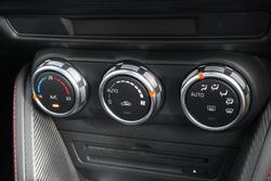 2015 Mazda 2 Genki