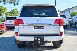 2015 Toyota Landcruiser Sahara VDJ200R MY13 4X4 Dual Range Crystal Pearl