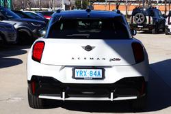 2025 MINI Aceman JCW E Favoured