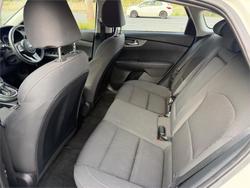 2019 KIA CERATO S