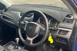 2015 Suzuki Swift GL Navigator