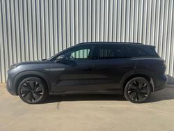 2025 BYD SEALION 8 Premium AWD