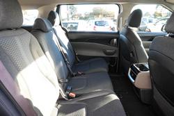 2024 Kia Carnival S