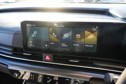 2024 Kia Carnival S