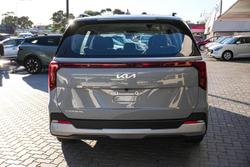 2024 Kia Carnival S