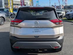 2025 Nissan X-TRAIL ST-L