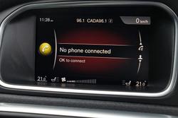 2017 Volvo V40 T3 Momentum