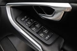 2017 Volvo V40 T3 Momentum