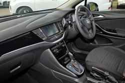 2017 Holden Astra R