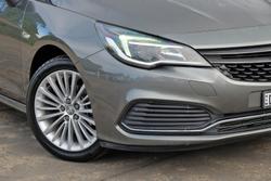 2017 Holden Astra R