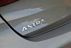 2017 Holden Astra R