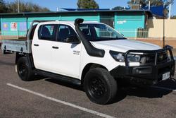 2022 Toyota Hilux SR