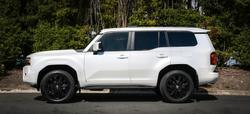 2024 Toyota Landcruiser Prado Kakadu