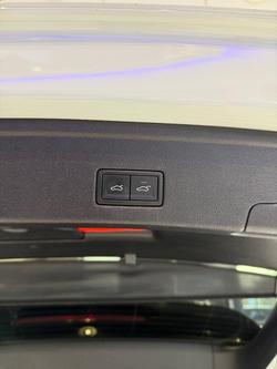 2019 Volkswagen Touareg 190TDI Launch Edition