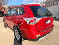 2014 Mitsubishi Outlander ES