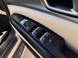 2023 Kia Carnival S