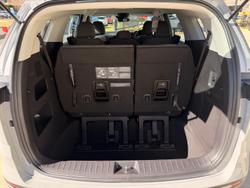 2023 Kia Carnival S