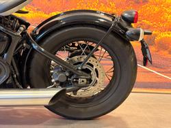 2025 Triumph Bonneville Bobber Bobber Black