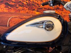 2025 Royal Enfield Super Meteor 650 Meteor Blue