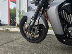 2017 Suzuki VZR 1800 BOULEVARD (M109R) Grey