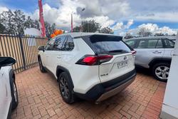 2022 Toyota RAV4 GXL