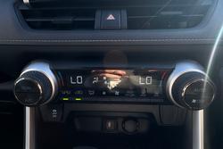 2021 Toyota RAV4 GX
