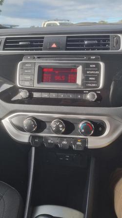 2015 Kia Rio S
