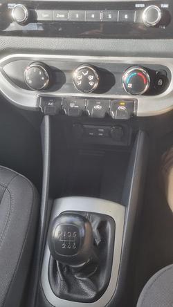 2015 Kia Rio S