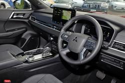 2026 Mitsubishi Outlander Black Edition
