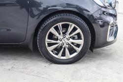 2019 Kia Carnival Platinum