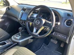 2023 Nissan Navara ST
