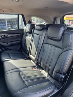 2024 Isuzu MU-X LS-T