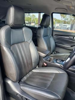 2024 Isuzu MU-X LS-T